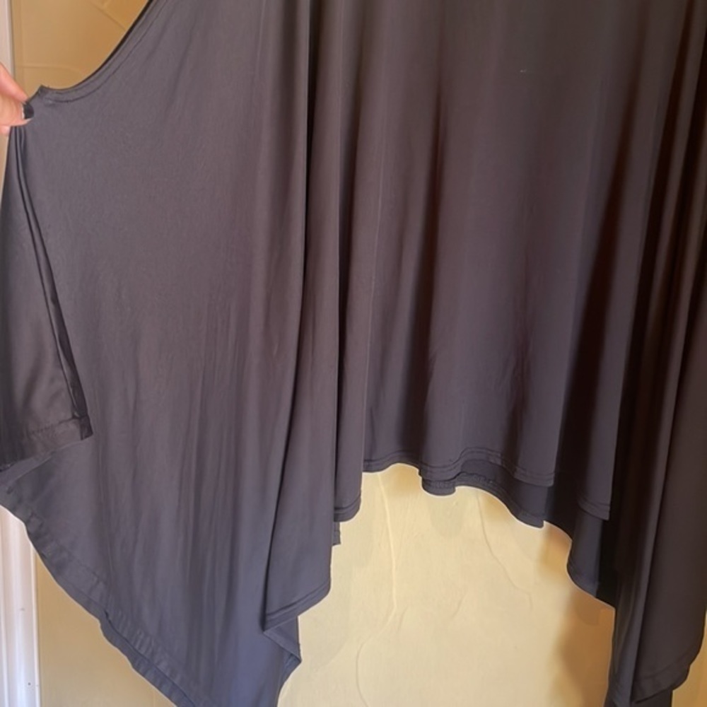 Black OSFM Poncho Swim Coverup‎ With Armholes - Picture 5 of 5